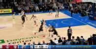 不白给！小史密斯内线得手后A-霍勒迪进三分 残阵火箭打停雷霆