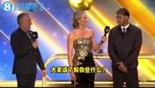 妈妈最大！亚马尔一语逗笑台下的C罗：在家里我妈是老大🤣
